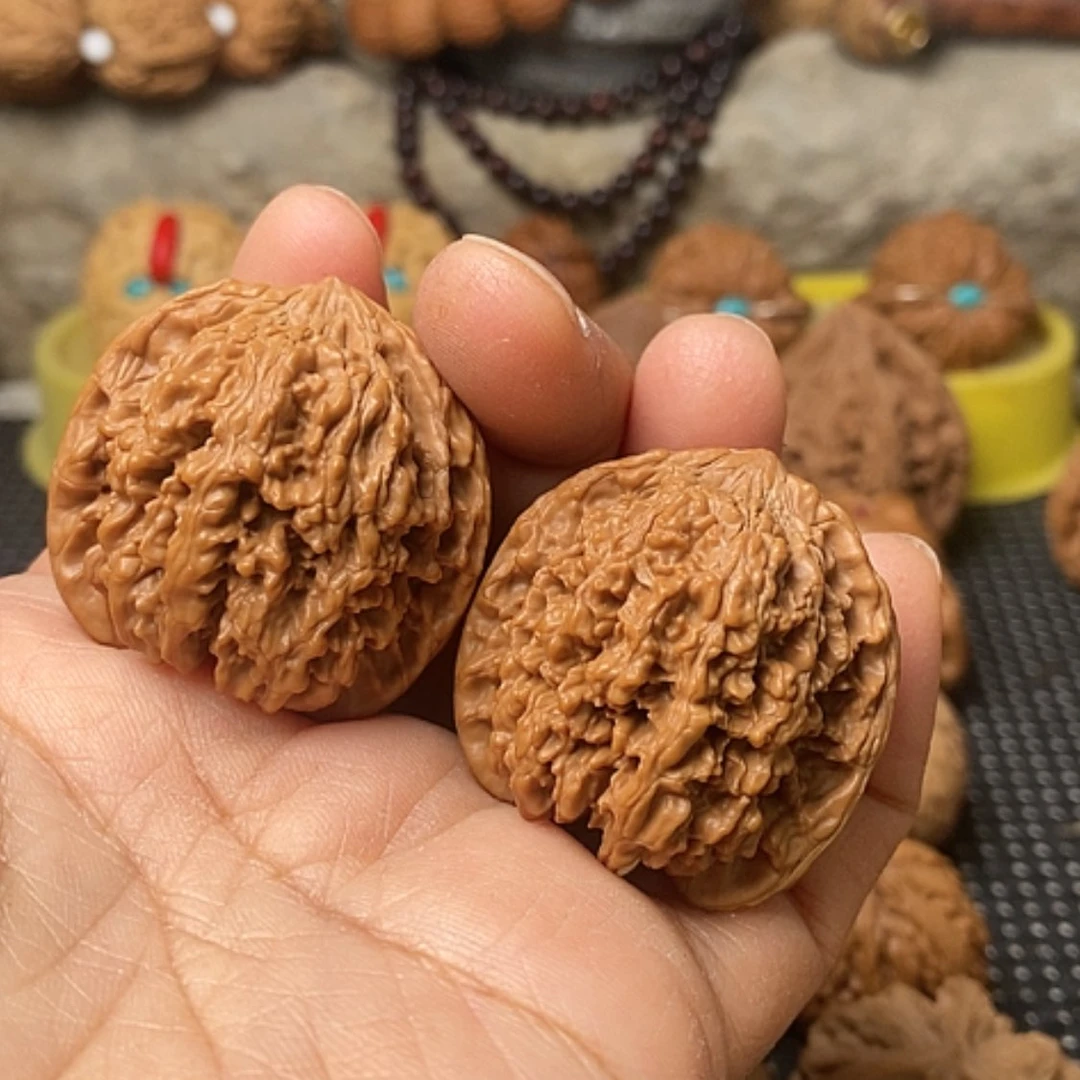 【闪购商品】把件文玩核桃满天星练手对