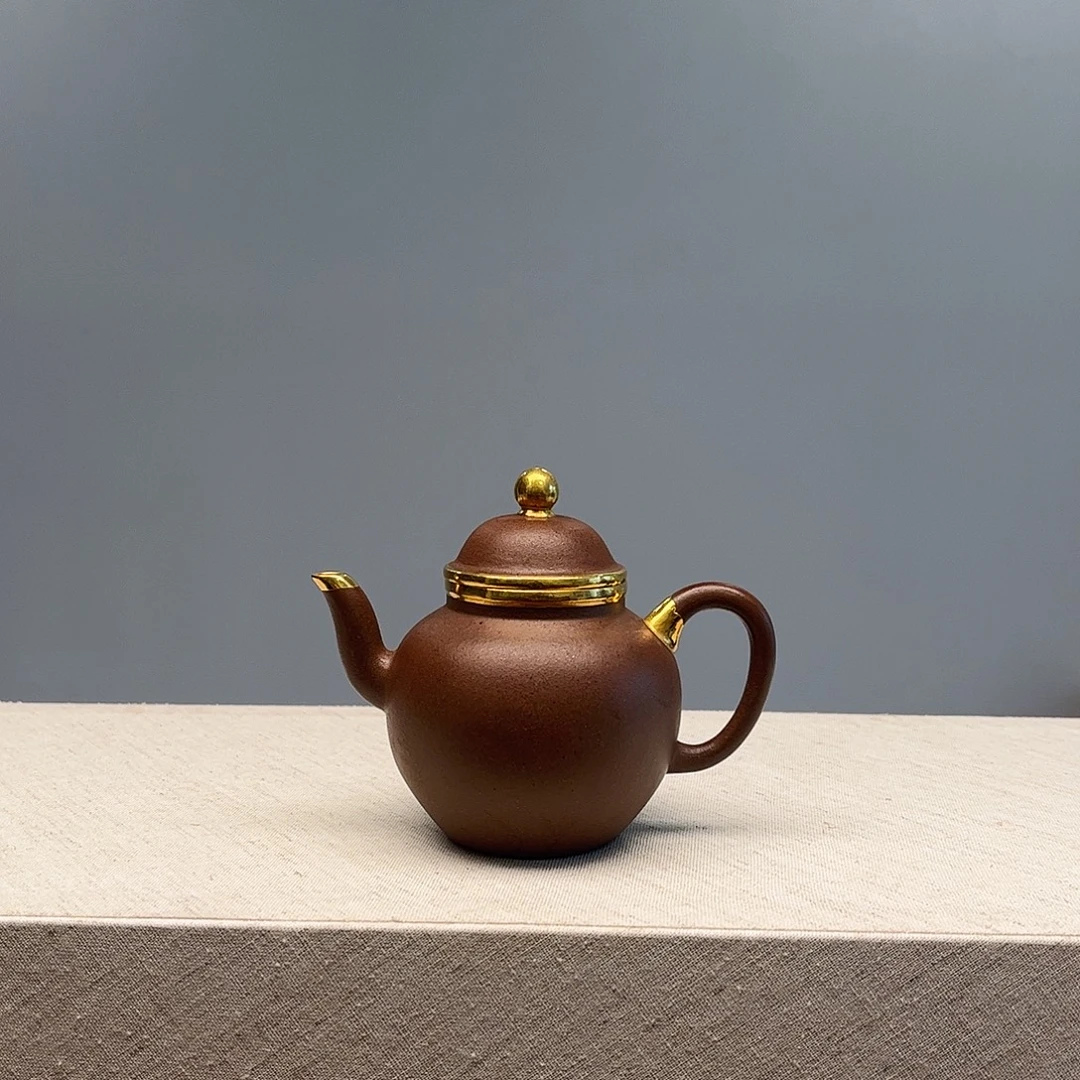 吕***彦紫砂茶壶紫砂 原矿泥料