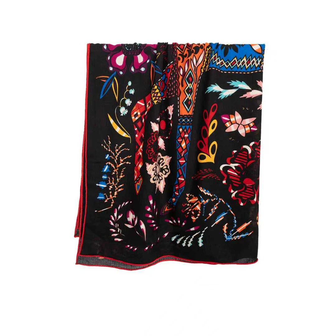 【六丑】新款民族风彩色马围巾1wj0071