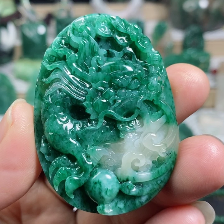 未镶嵌独山玉颈饰