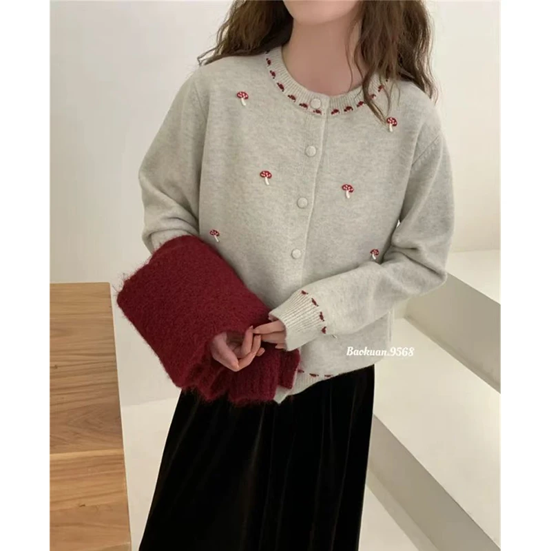 春装新款圆领针织衫女开衫时尚洋气宽松小蘑菇毛衣外套上衣长袖