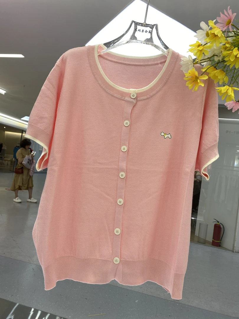 一木2711夏季新款时尚百搭显瘦宽松减龄设计感甜美刺绣大码女装