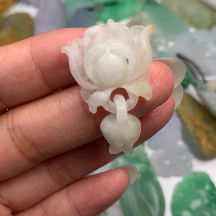 未镶嵌定制翡翠翡翠
