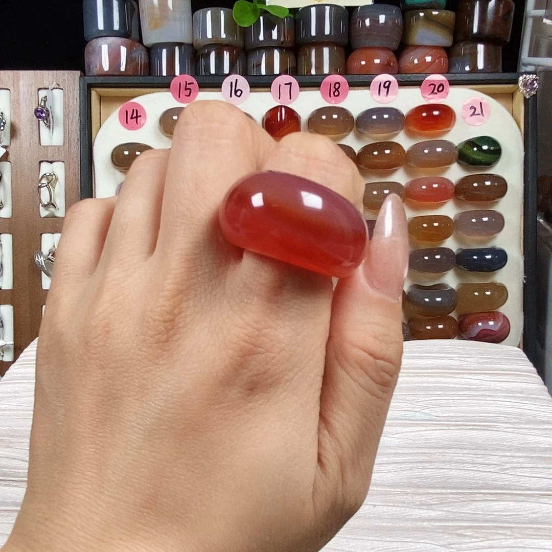 我***晕玛瑙/玉髓未镶嵌戒指