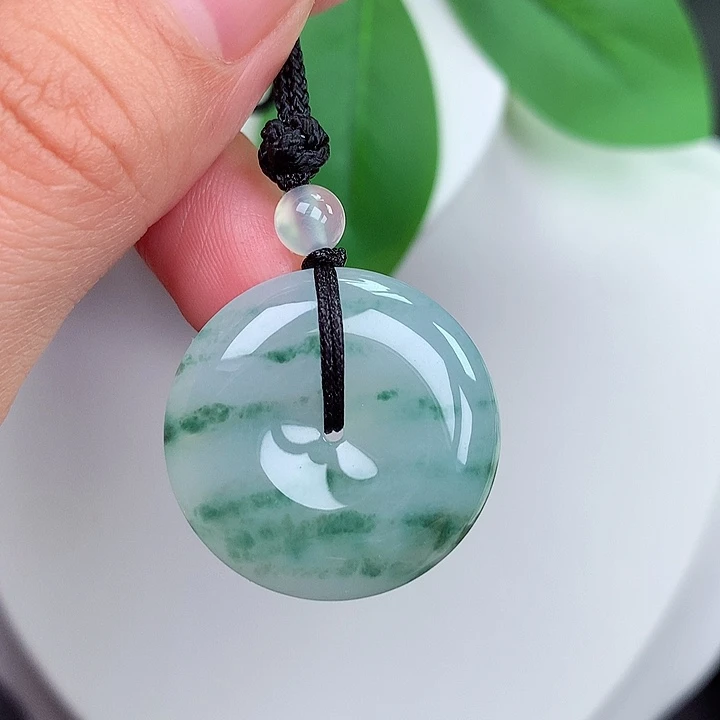 颈饰未镶嵌翡翠平安扣 25.1x6.3mm