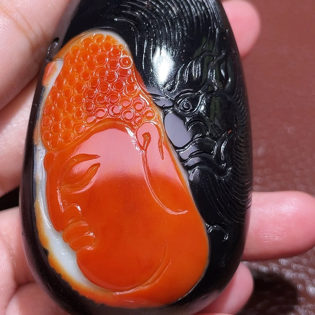 和田玉未镶嵌颈饰心**神