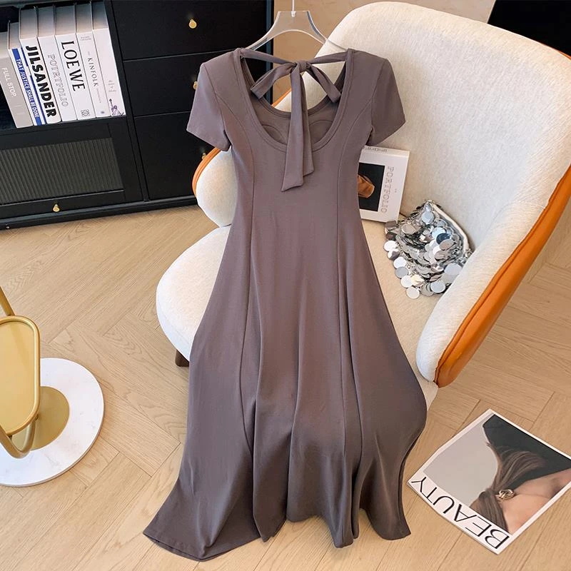 OuXue~爆款女装推荐！黑色露背连衣裙女夏季后背系带设计收腰长裙