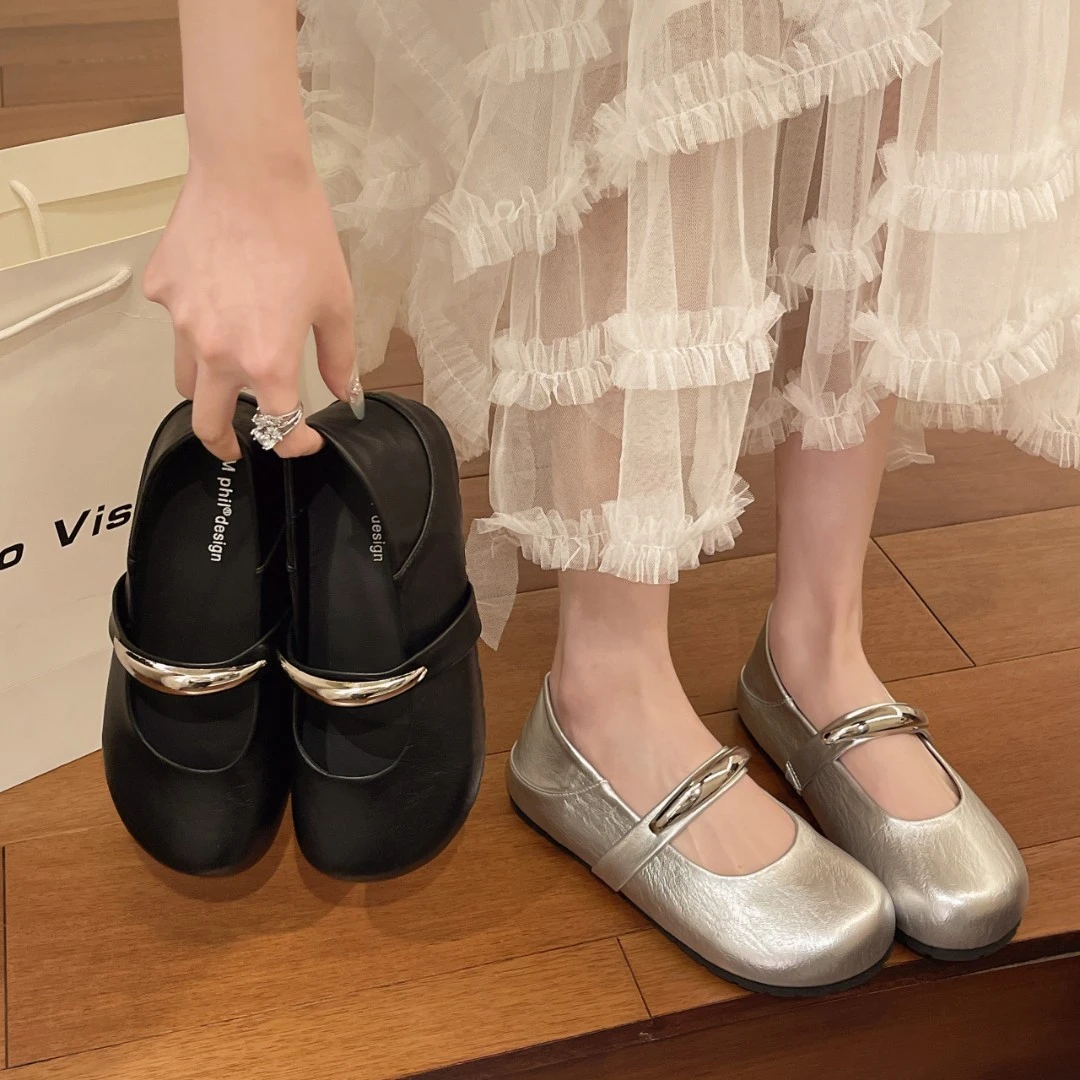 小众文艺风真皮金属平底玛丽珍鞋女2025欧洲站圆头复古气质单鞋潮
