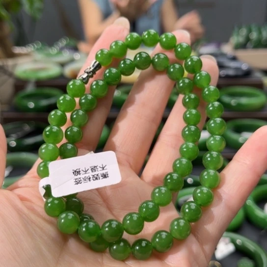 和田玉（碧玉）未镶嵌颈饰