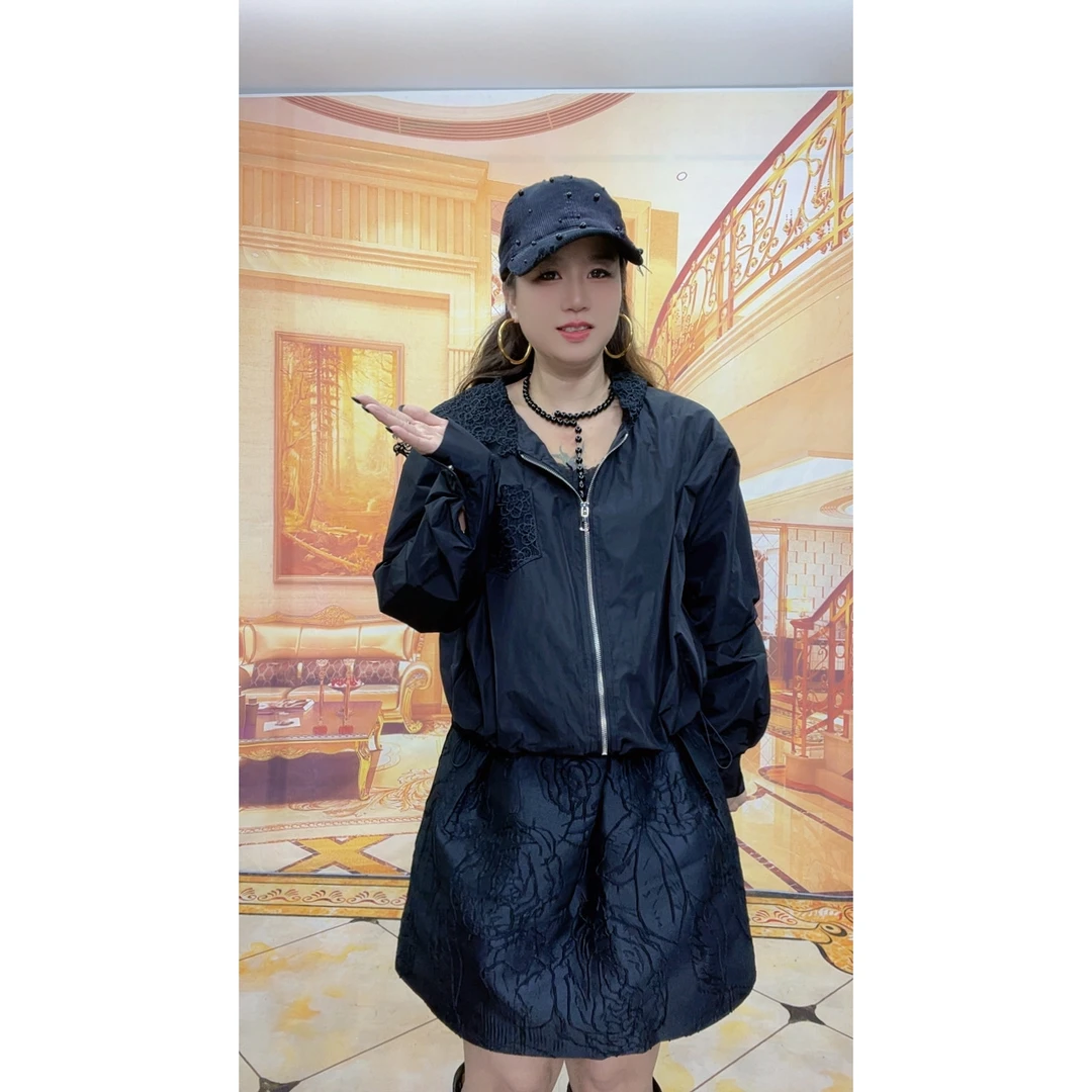 3291春新款百搭显瘦刺绣连帽设计感外套拼接甜美上衣减龄