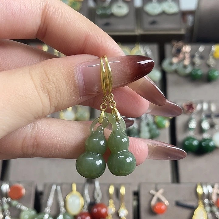 和田玉银S925镶嵌耳饰葫芦深色大