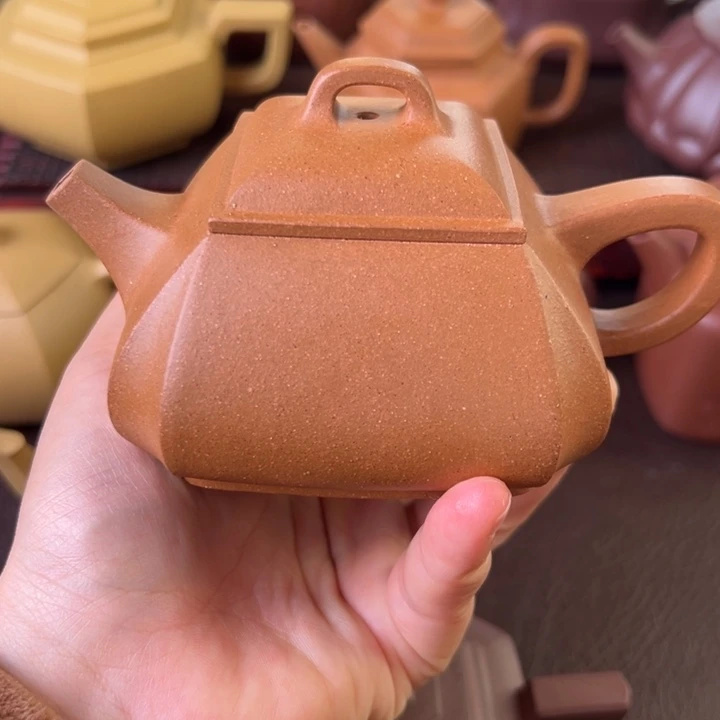 紫砂茶壶段泥抽脚石瓢封釉