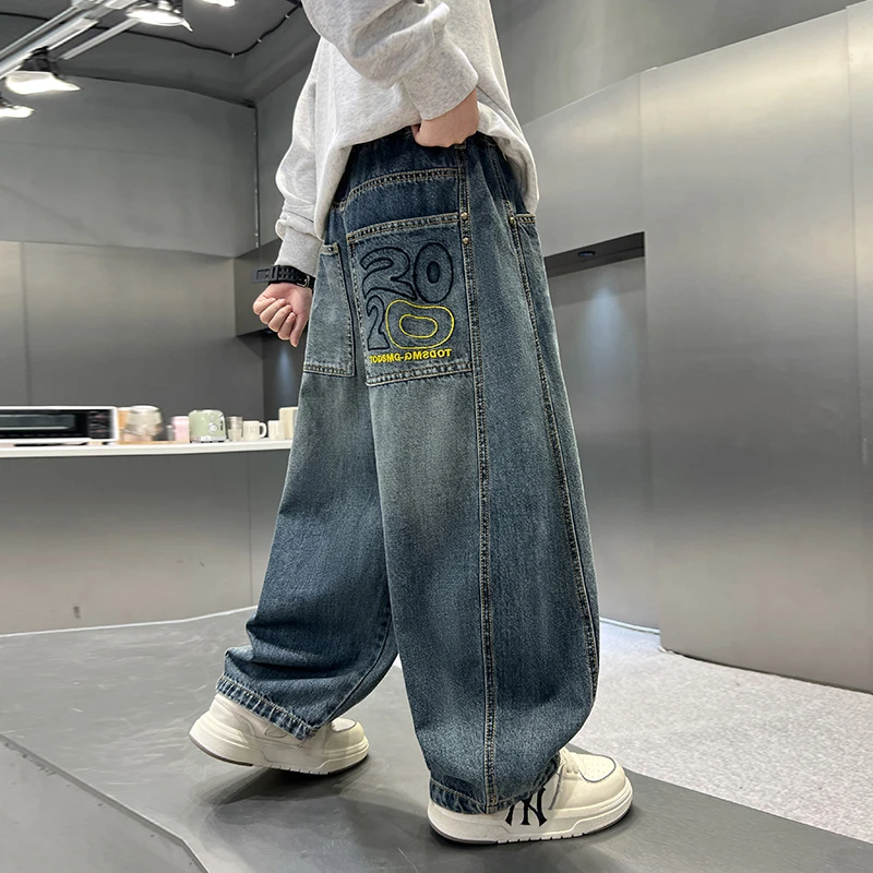 男童蓝色牛仔裤春秋2025新款儿童大童初中生宽松长裤男孩秋装裤子