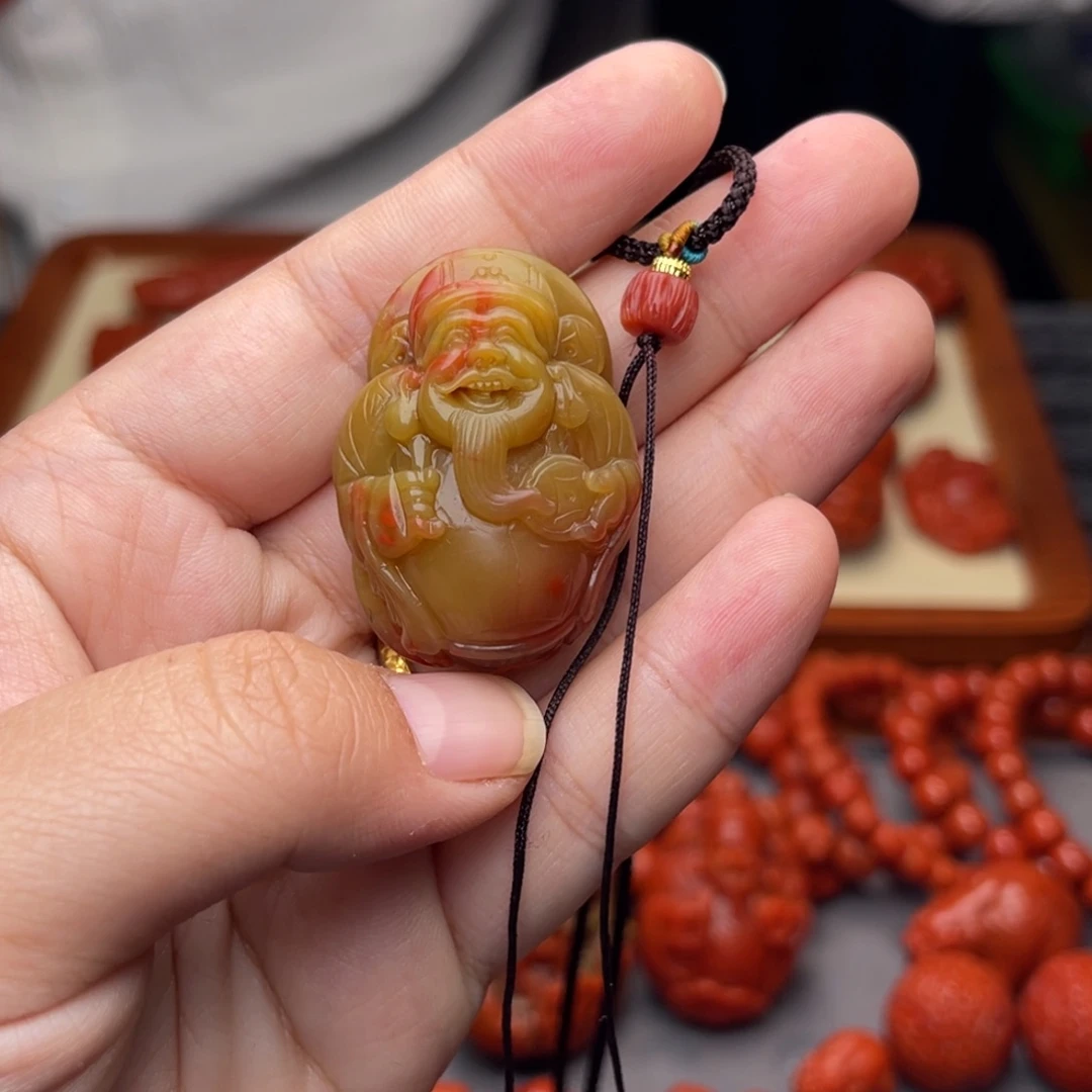 未镶嵌配饰南红玛瑙