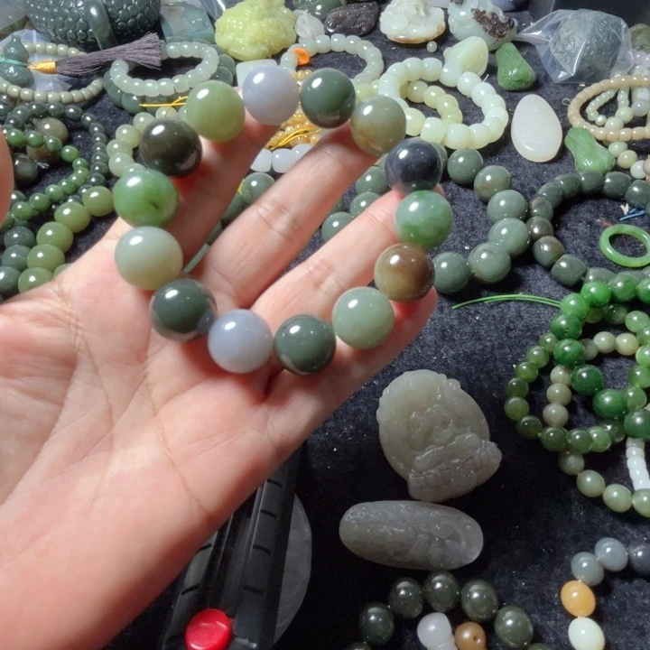 浩***仔手串未镶嵌和田玉16