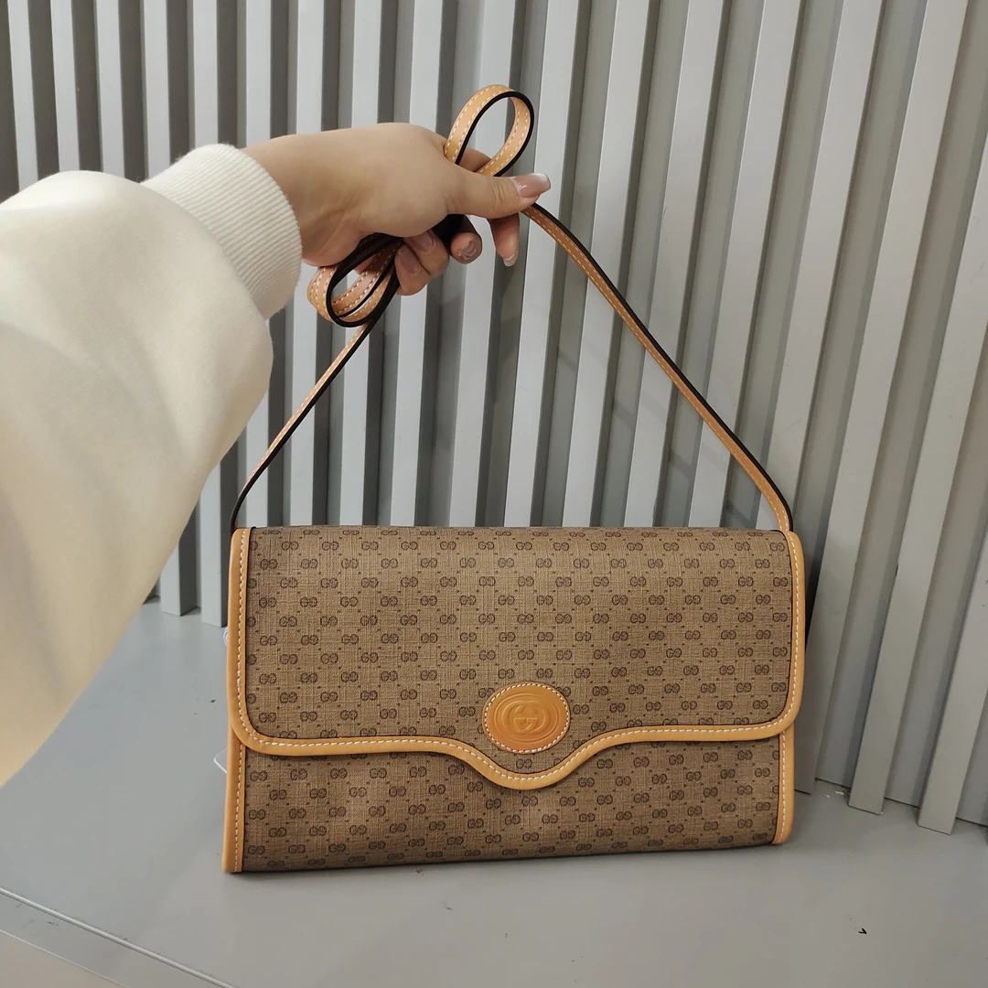 95新 GUCCI/古驰 兔兔奢欣欣/古驰斜挎包/240427087