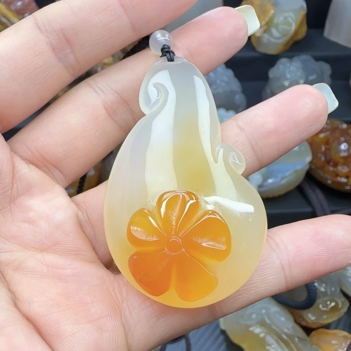 玛瑙/玉髓合金吊坠