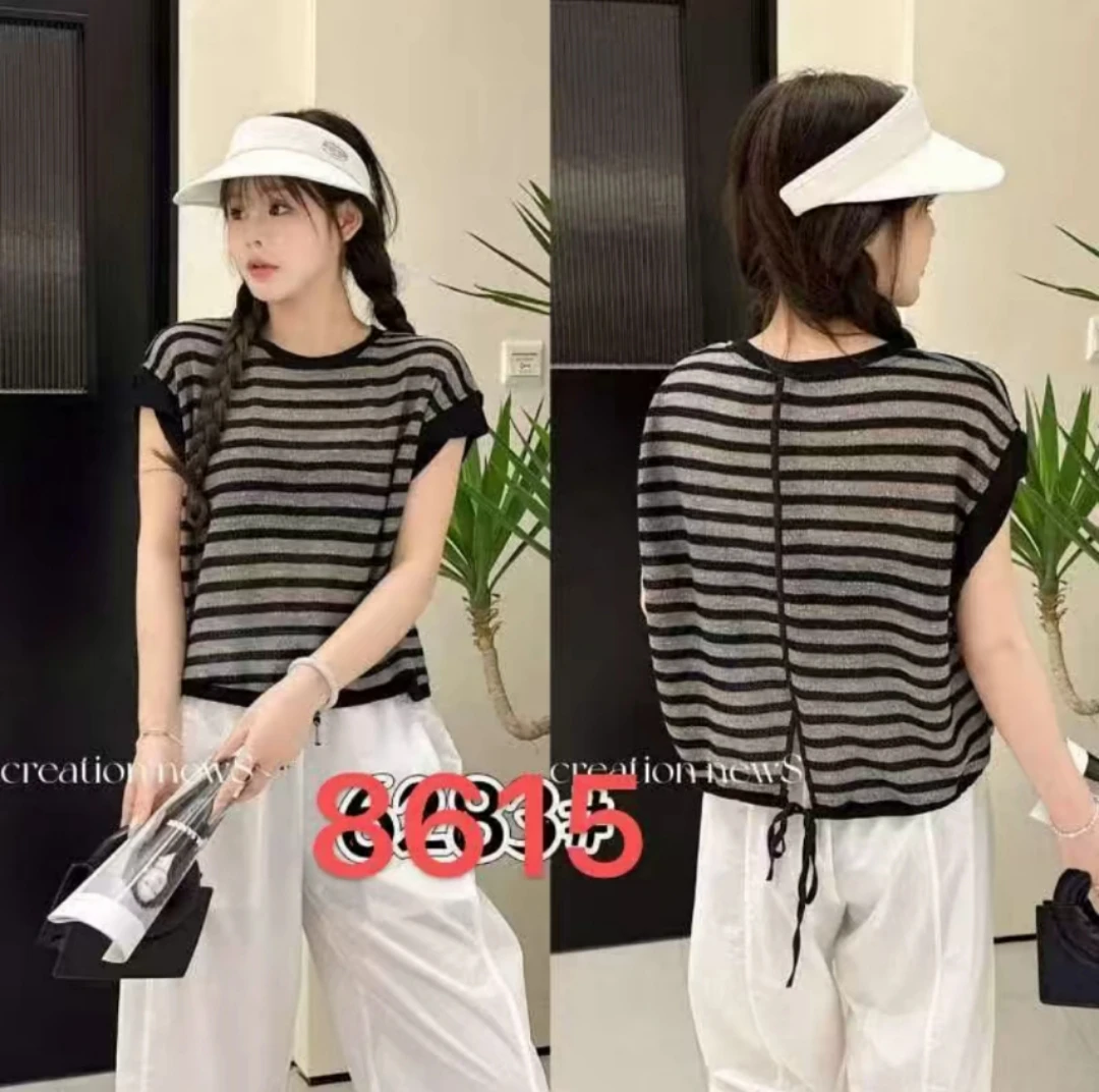 百搭条纹无袖镂空上衣8615