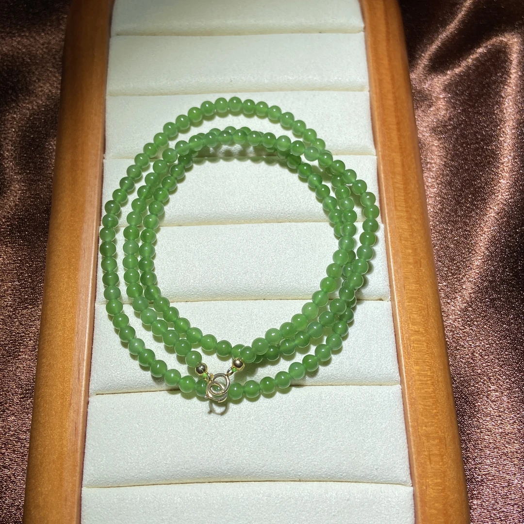 CKD273K 精品和田玉高色阶碧玉挂链约卡4mm+