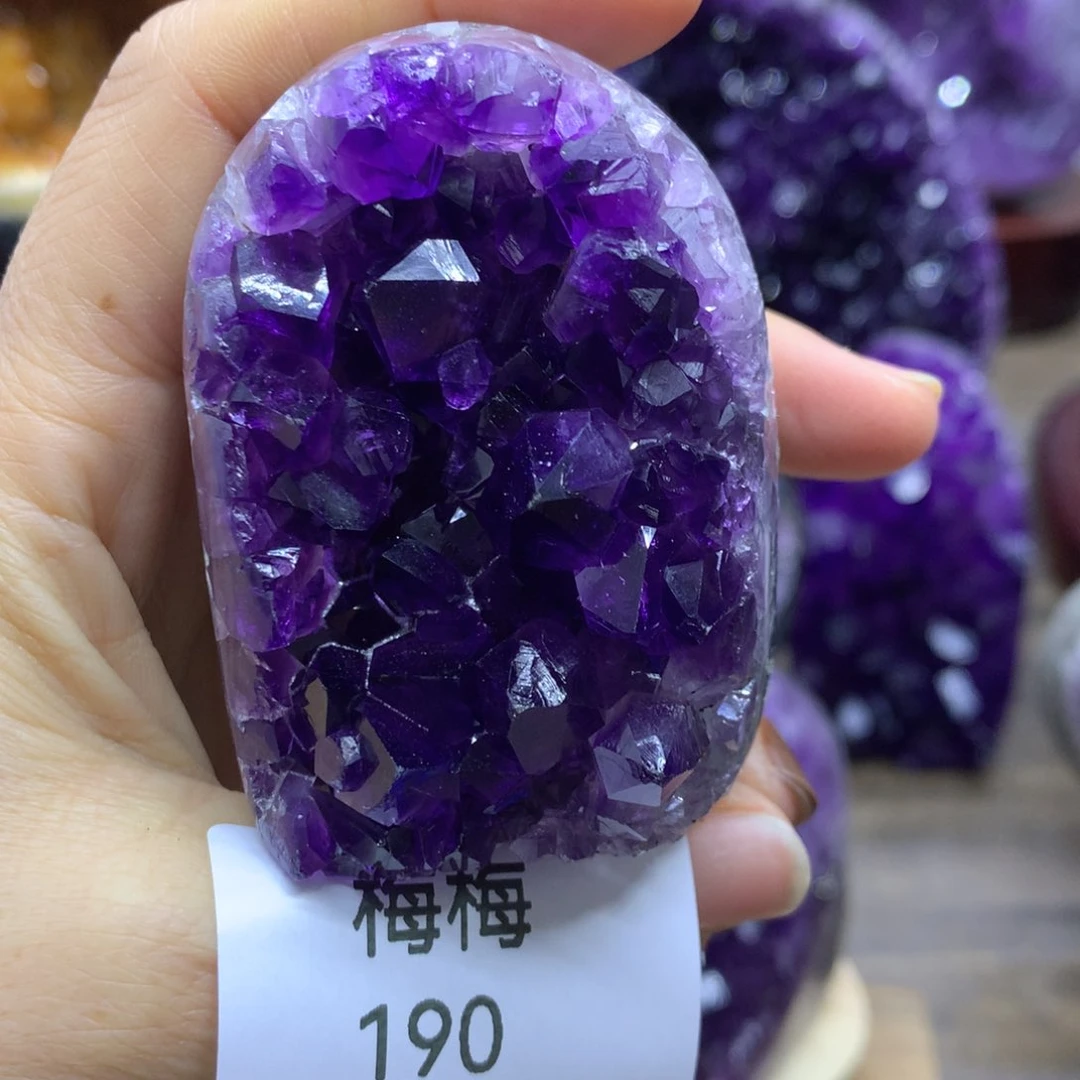 紫晶大型摆件（非配饰）未镶嵌