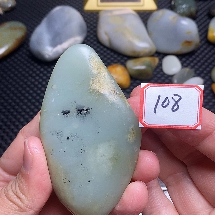 未镶嵌和田玉把件108