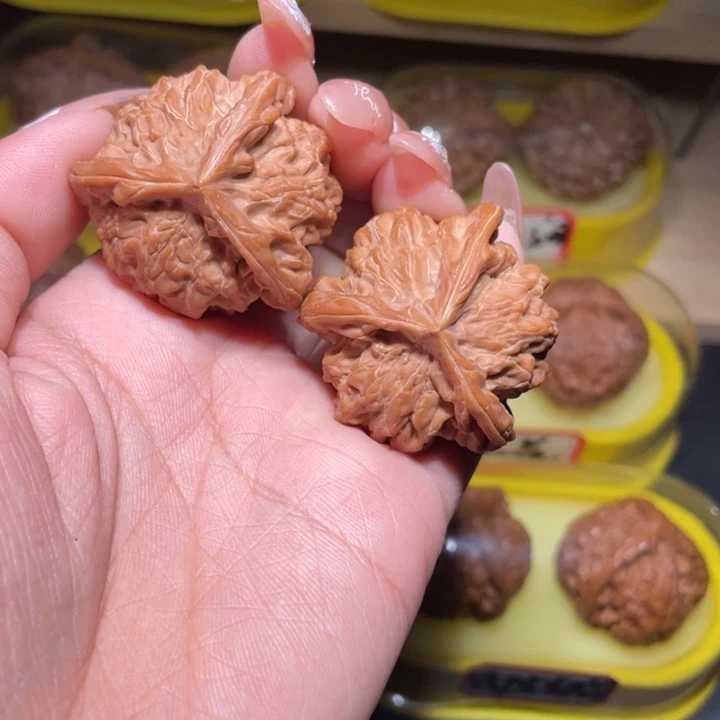 文玩核桃吊坠38盘山