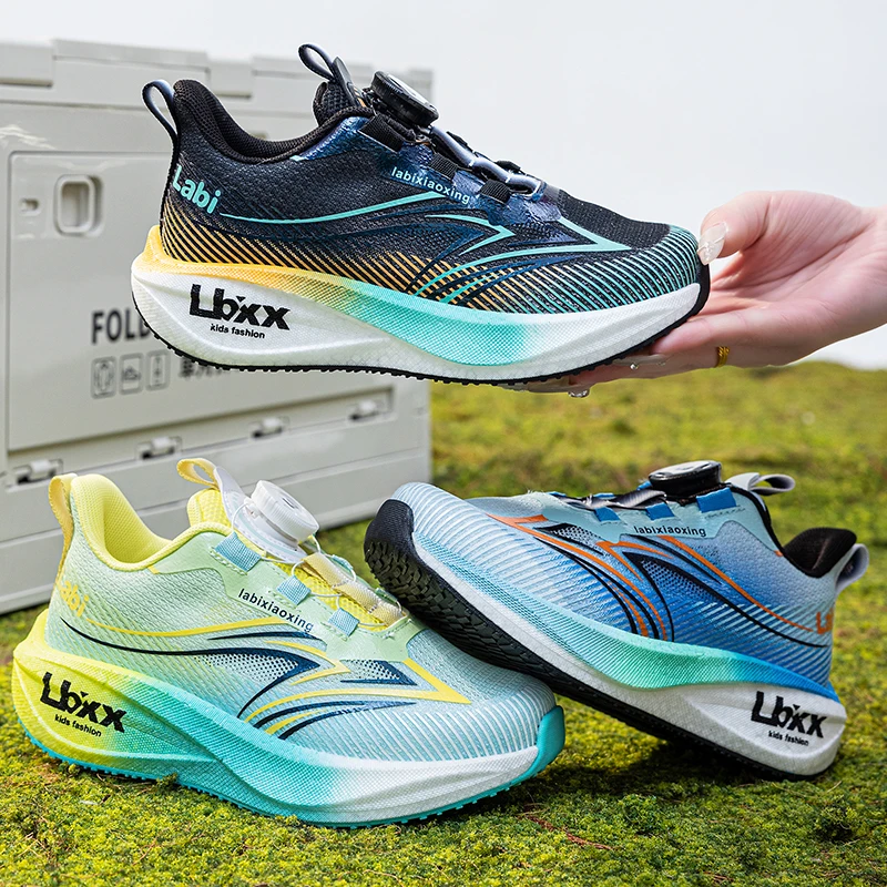 蜡比小星单网透气碳板轻跑鞋2025夏新款童鞋网面运动鞋青少年鞋子
