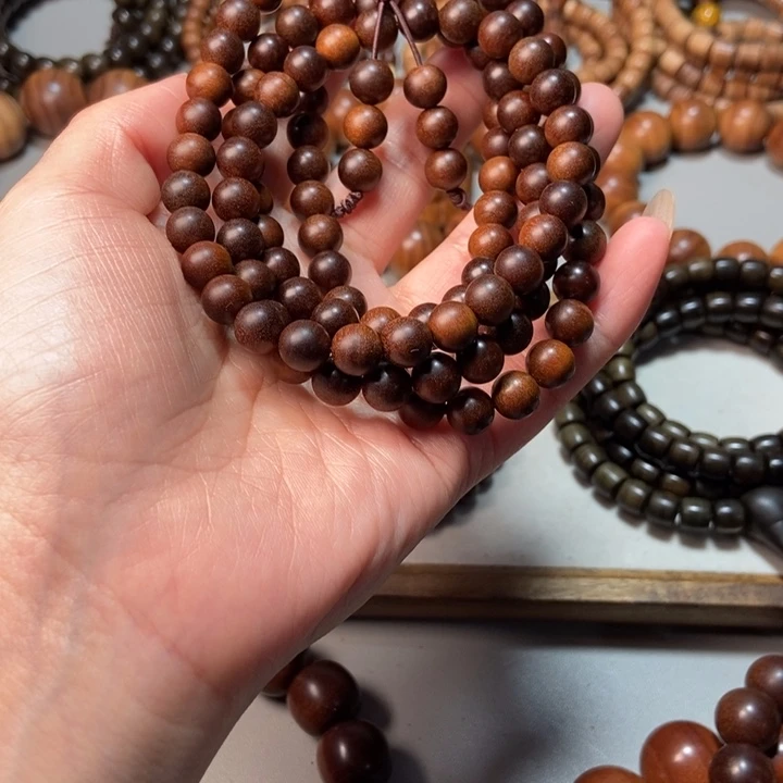 我***道檀香木老山檀香檀香王0.8*108，焦糖奶甜香