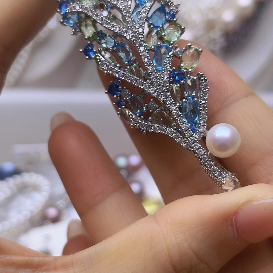 吊坠或者耳钉未镶嵌淡水珍珠