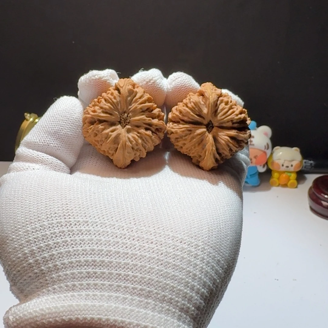 羊***、把件文玩核桃1号链接拉丝窝头