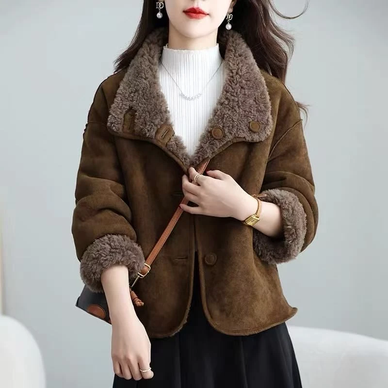 2025秋冬新款双面穿羊羔毛皮毛一体外套女短款时尚保暖外套