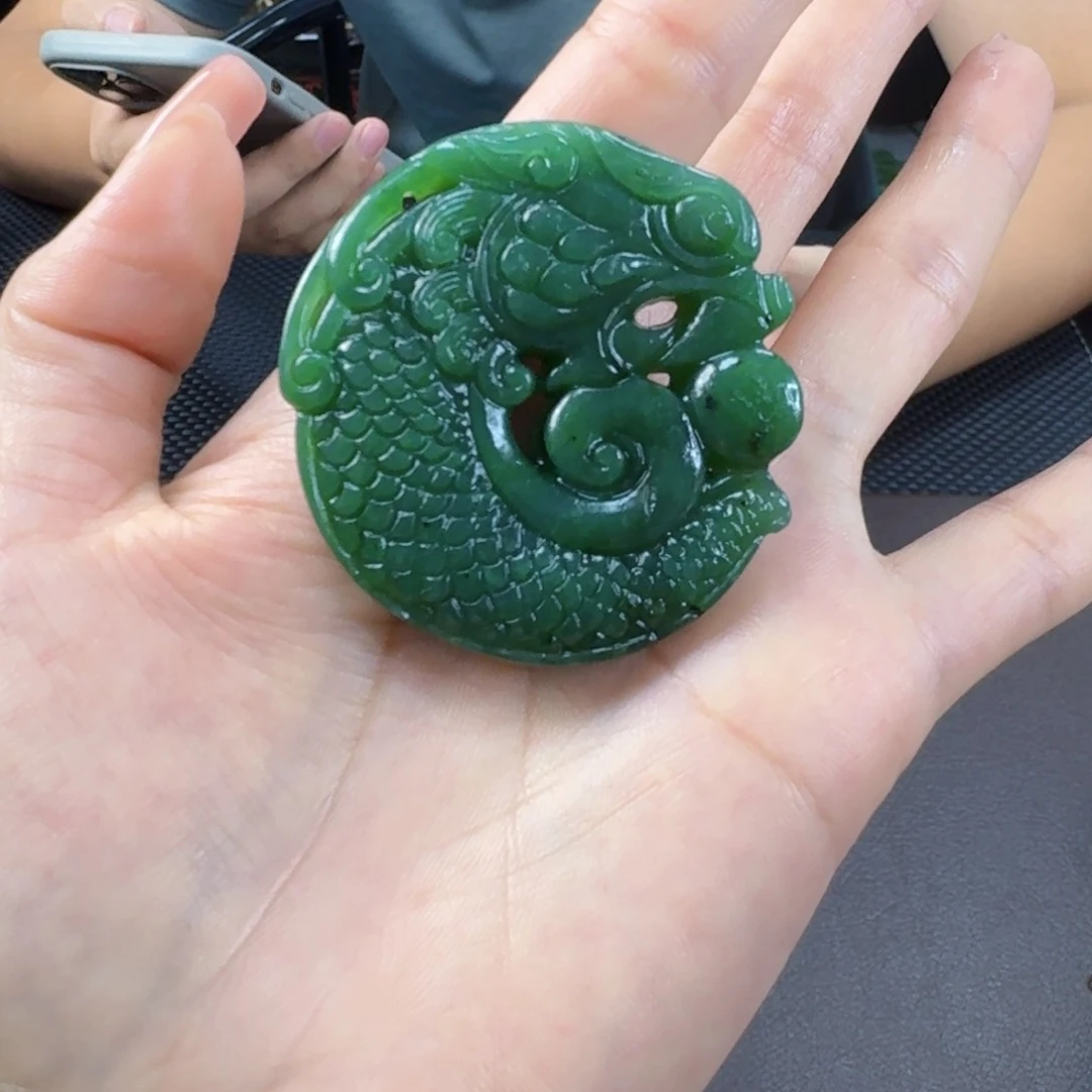和田玉（碧玉）未镶嵌颈饰