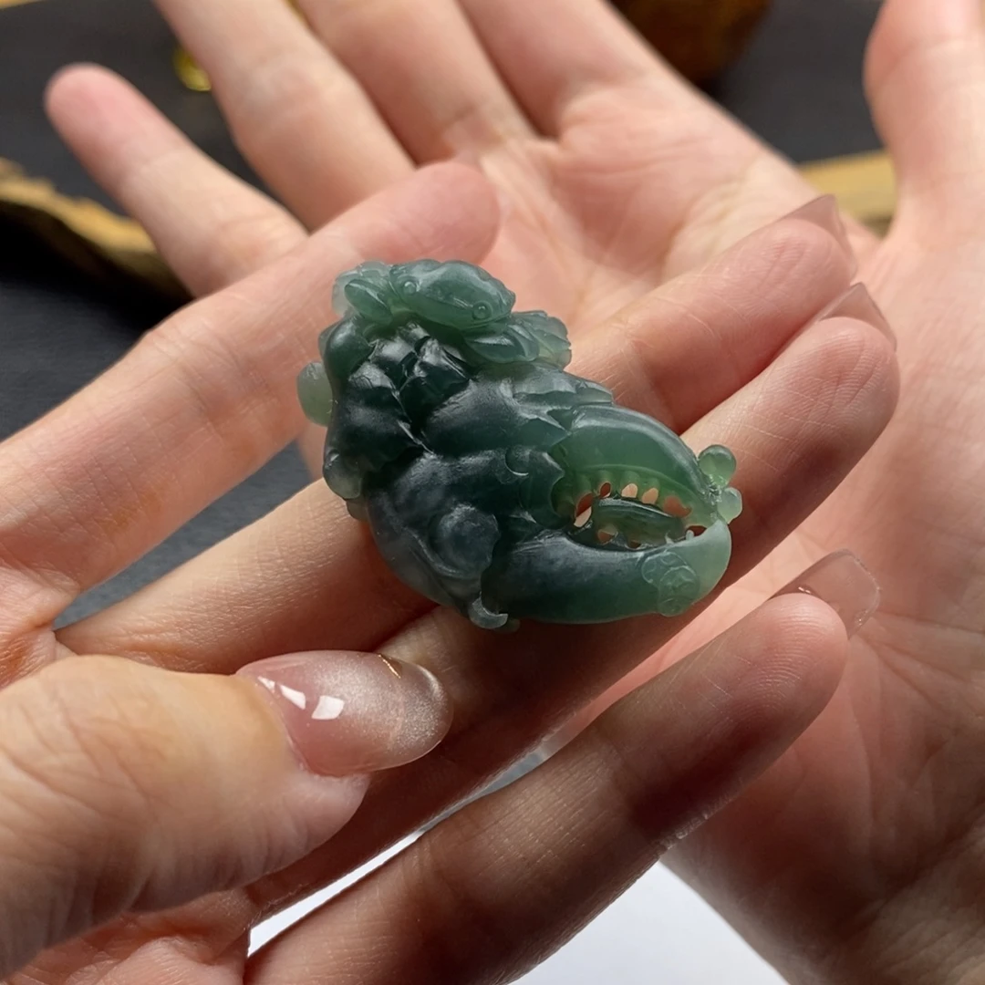 定制翡翠未镶嵌有钱