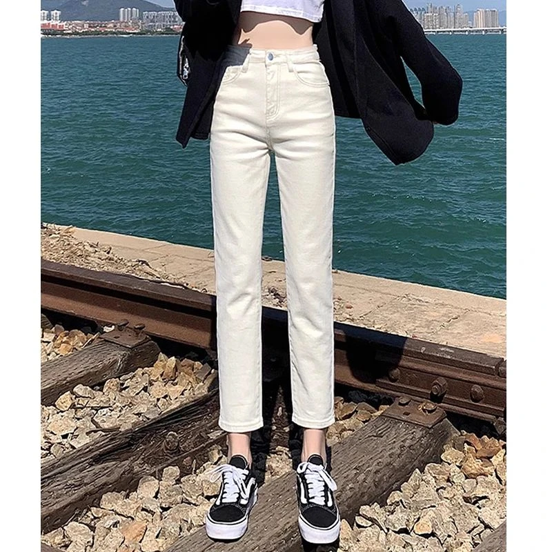 2025新款杏色烟管软牛仔裤女小直筒修身显瘦小个子窄版直筒法棍裤