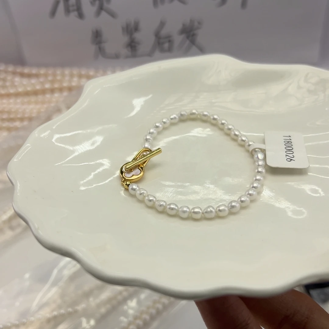 淡水珍珠颈饰未镶嵌
