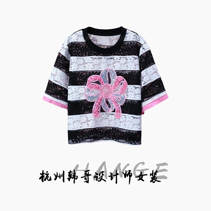 【韩哥女装】2025欧版设计师黑白宽条纹勾花蕾丝珠片绣短袖8230-C5