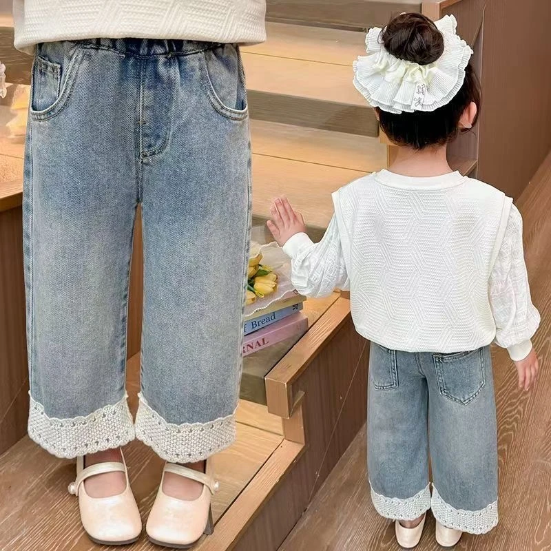 牛仔裤女童春装2025新款早春洋气韩范女宝宝时尚潮流阔腿花边