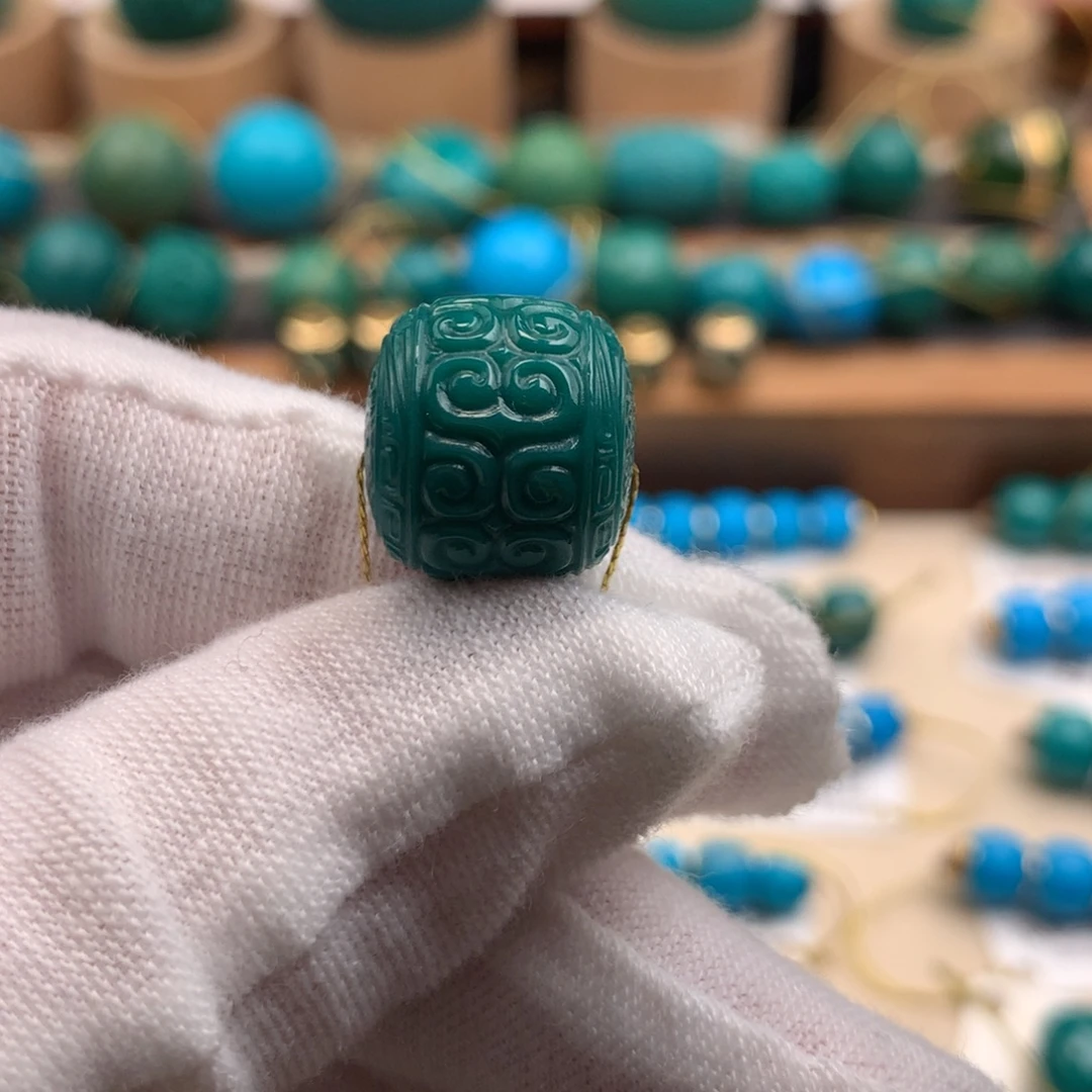 绿松石未镶嵌珠宝奇石13.5m