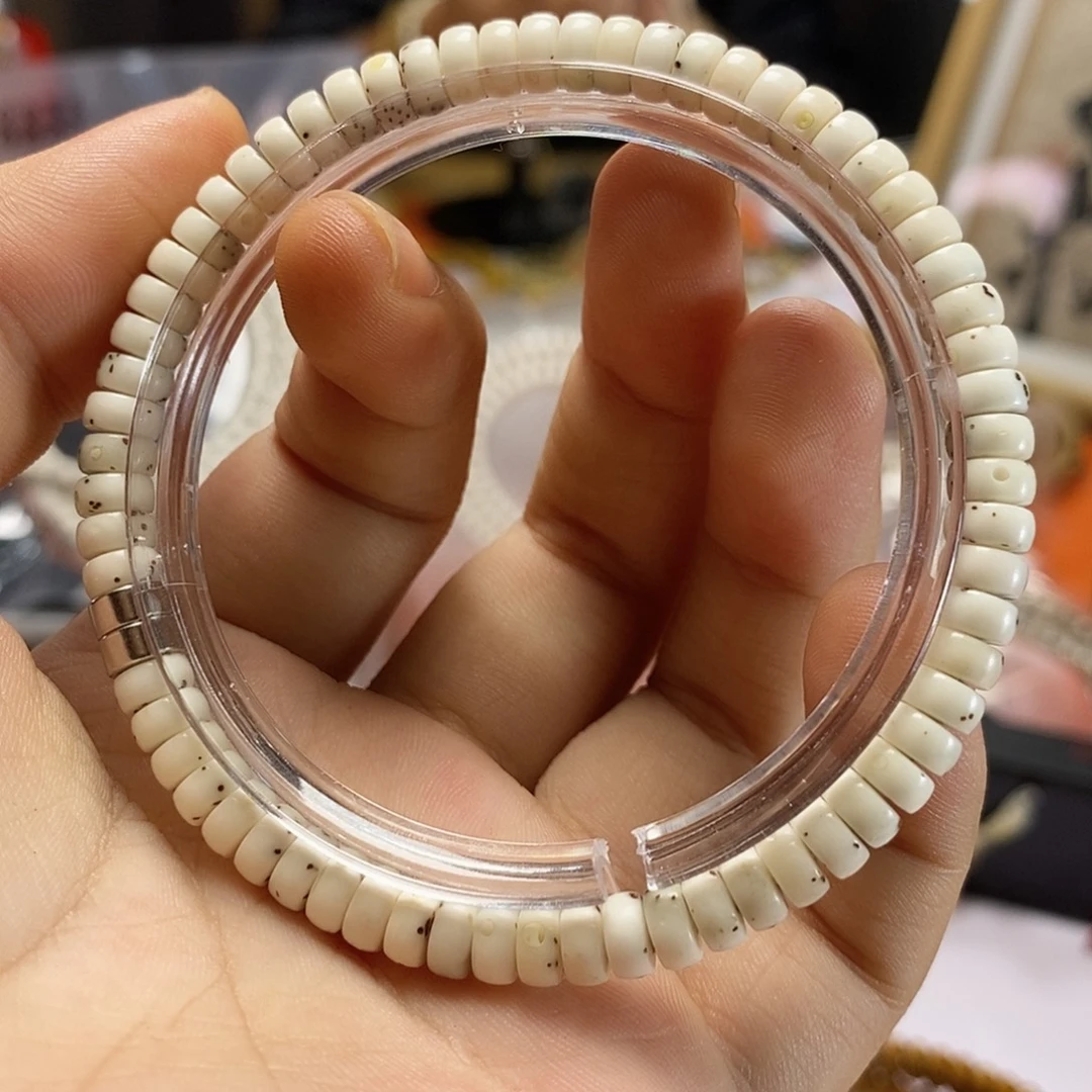 吊坠星月菩提63通体留白药片单圈正月绿包白