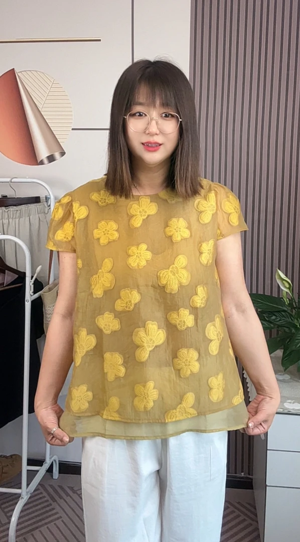 630新款夏季宽松设计感复古黄色圆领提花假两件上衣衬衫女