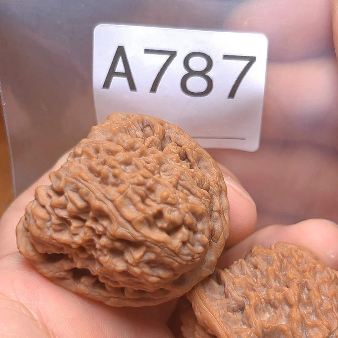 文玩核桃吊坠40南疆石