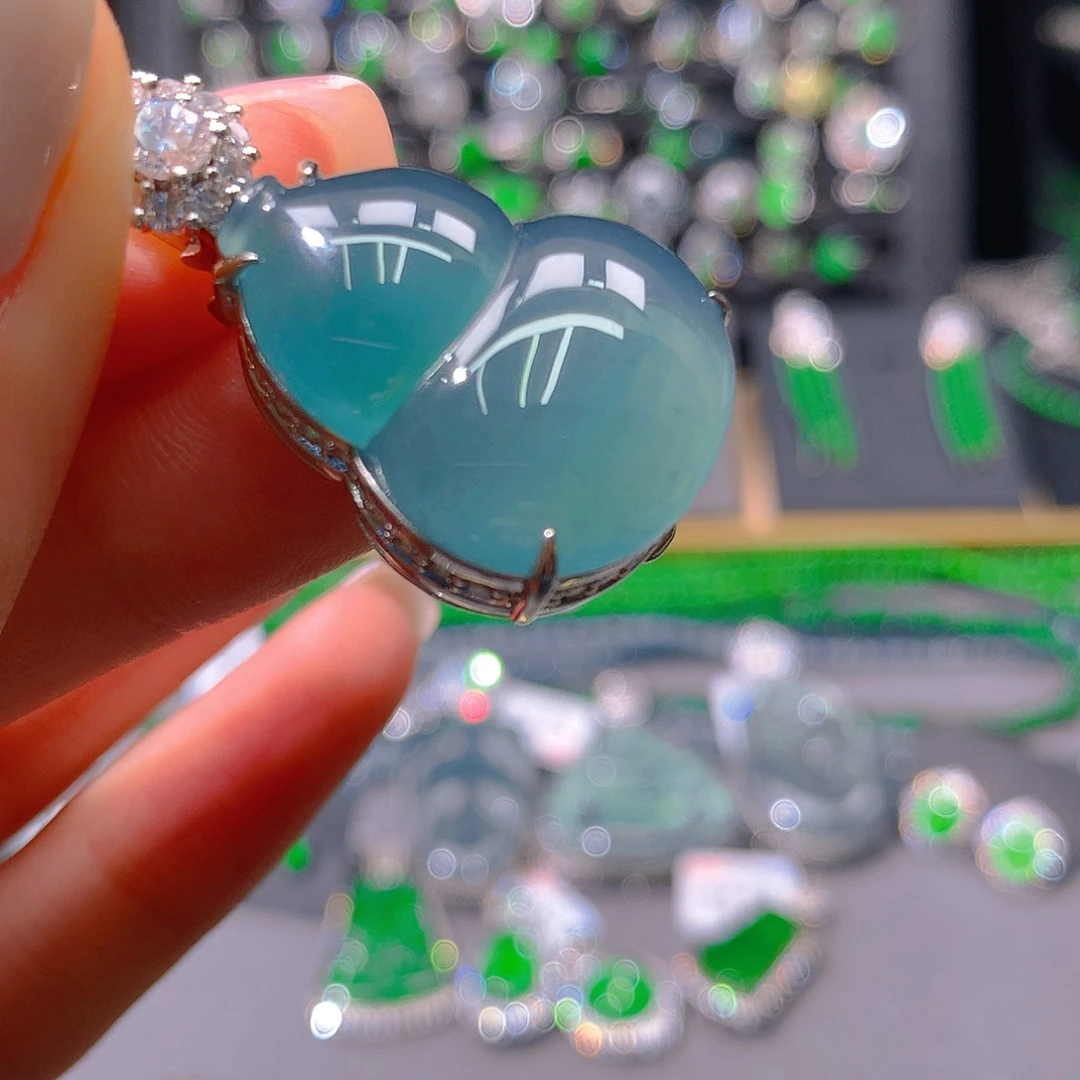 翡翠未镶嵌耳饰天然翡翠