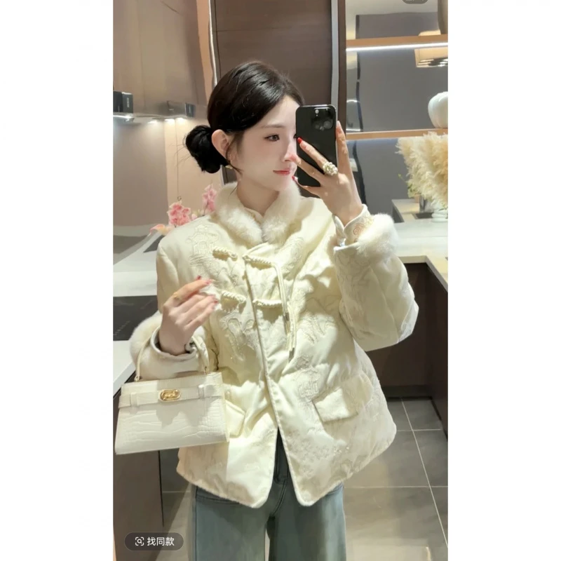 新款重工气质盘扣钉珠亮片外套冬季外套女加绒加厚上衣女秋冬外穿