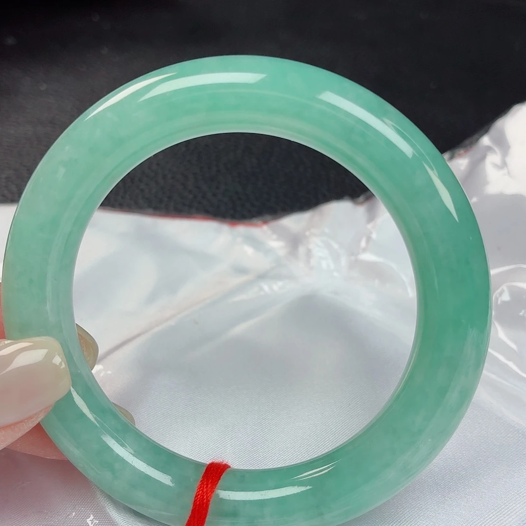 未镶嵌手镯翡翠56