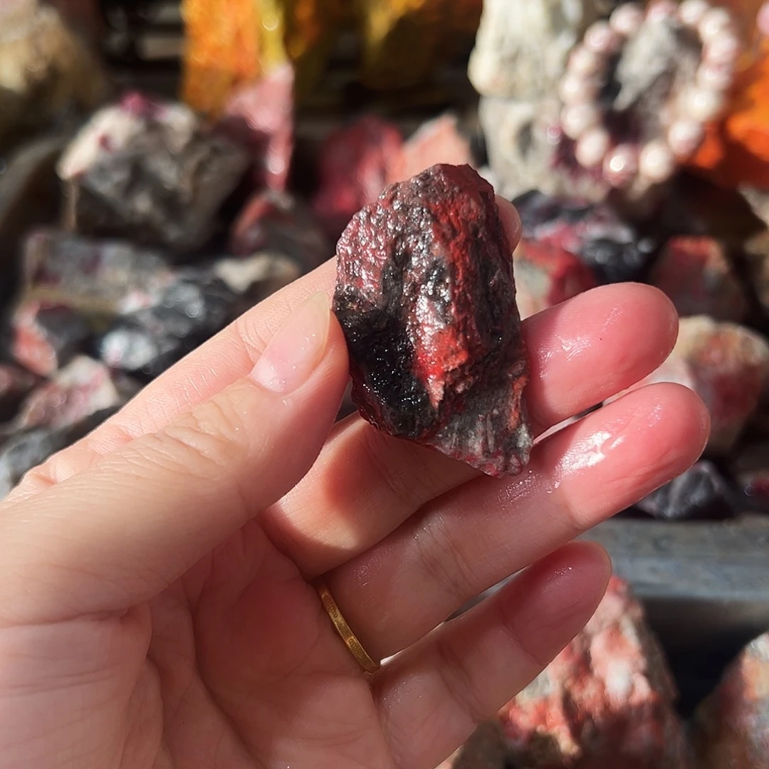 天然辰砂福利朱砂毛料