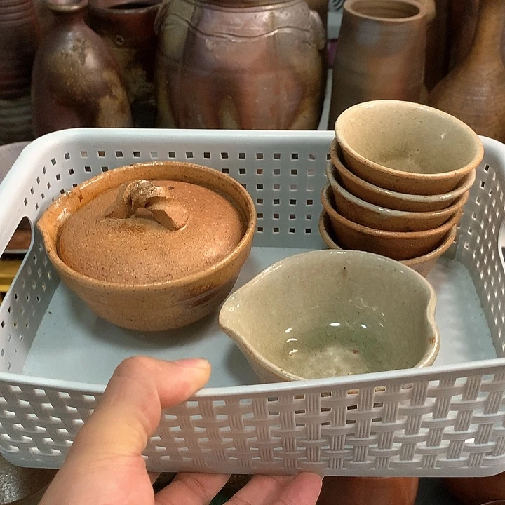 信乐烧宝瓶一套完整