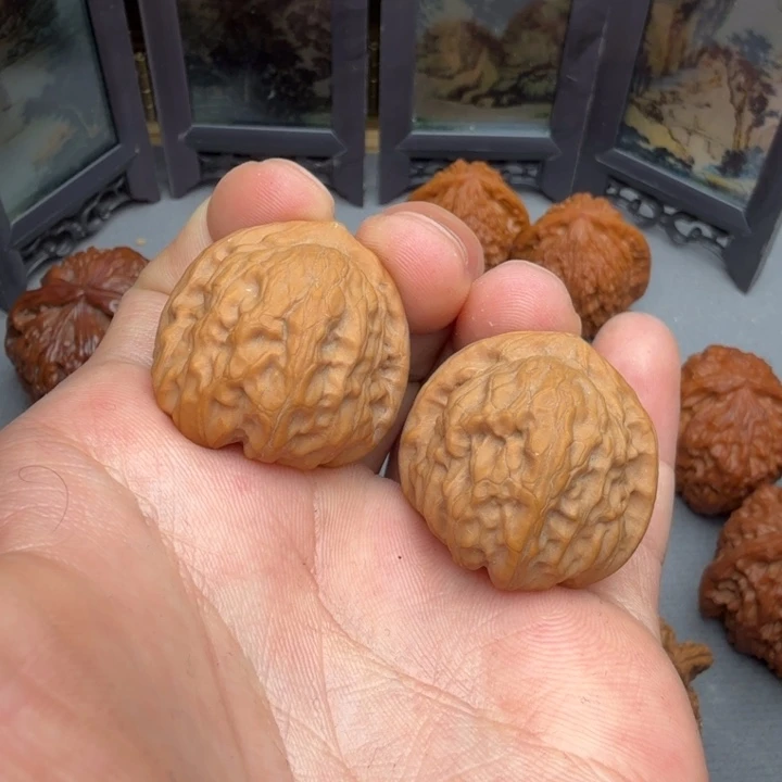 文玩核桃吊坠野核小南瓜30