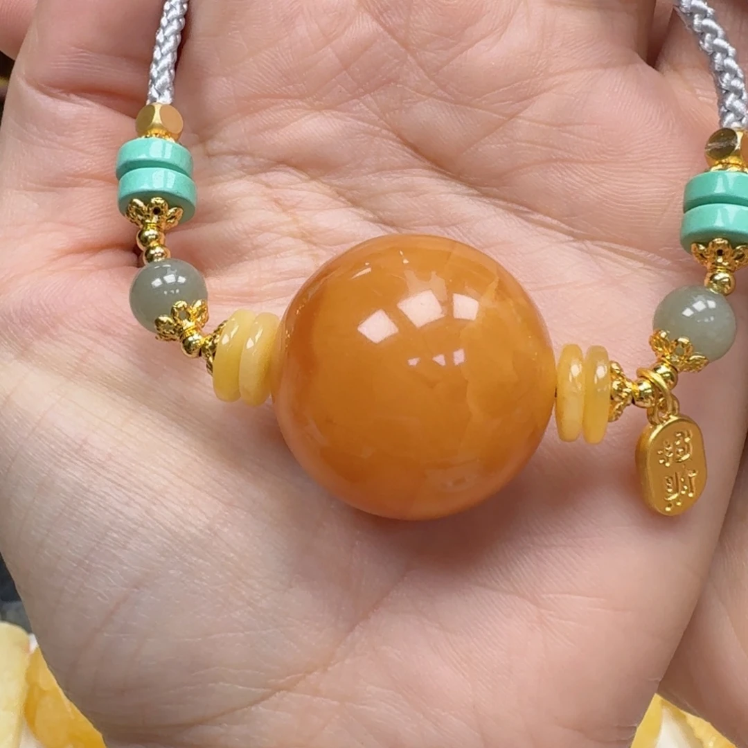 琥珀未镶嵌珠宝奇石吊坠