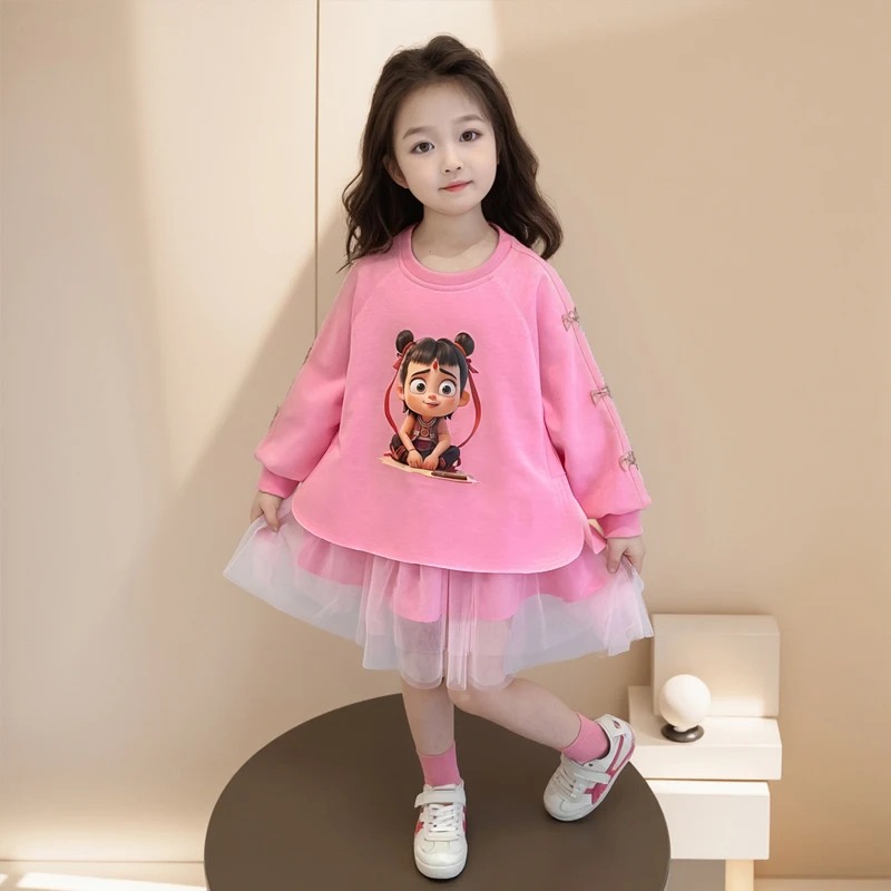 女童哪吒粉色裙子春装2025新款宝宝春秋款长袖卫衣裙儿童开春衣服