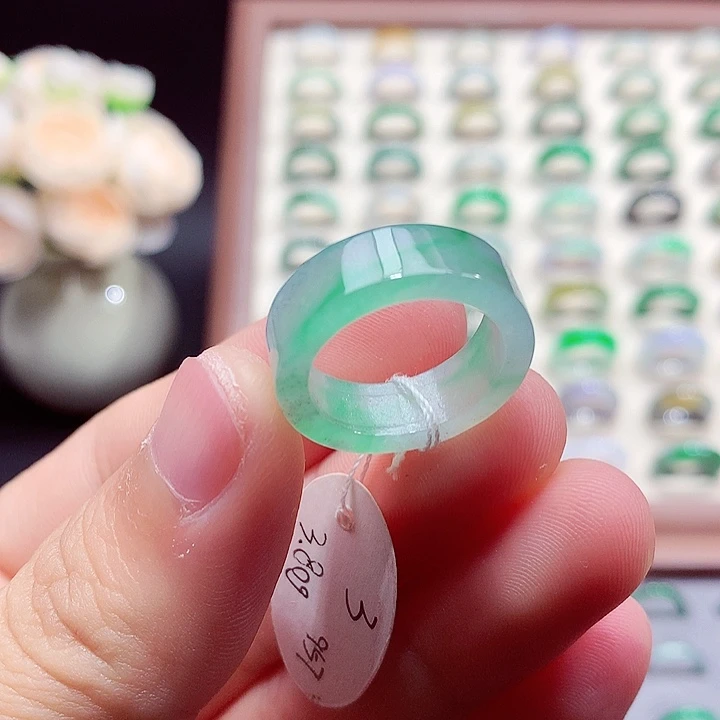 翡翠未镶嵌戒指14号